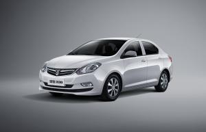 Baojun 330 2015 года 